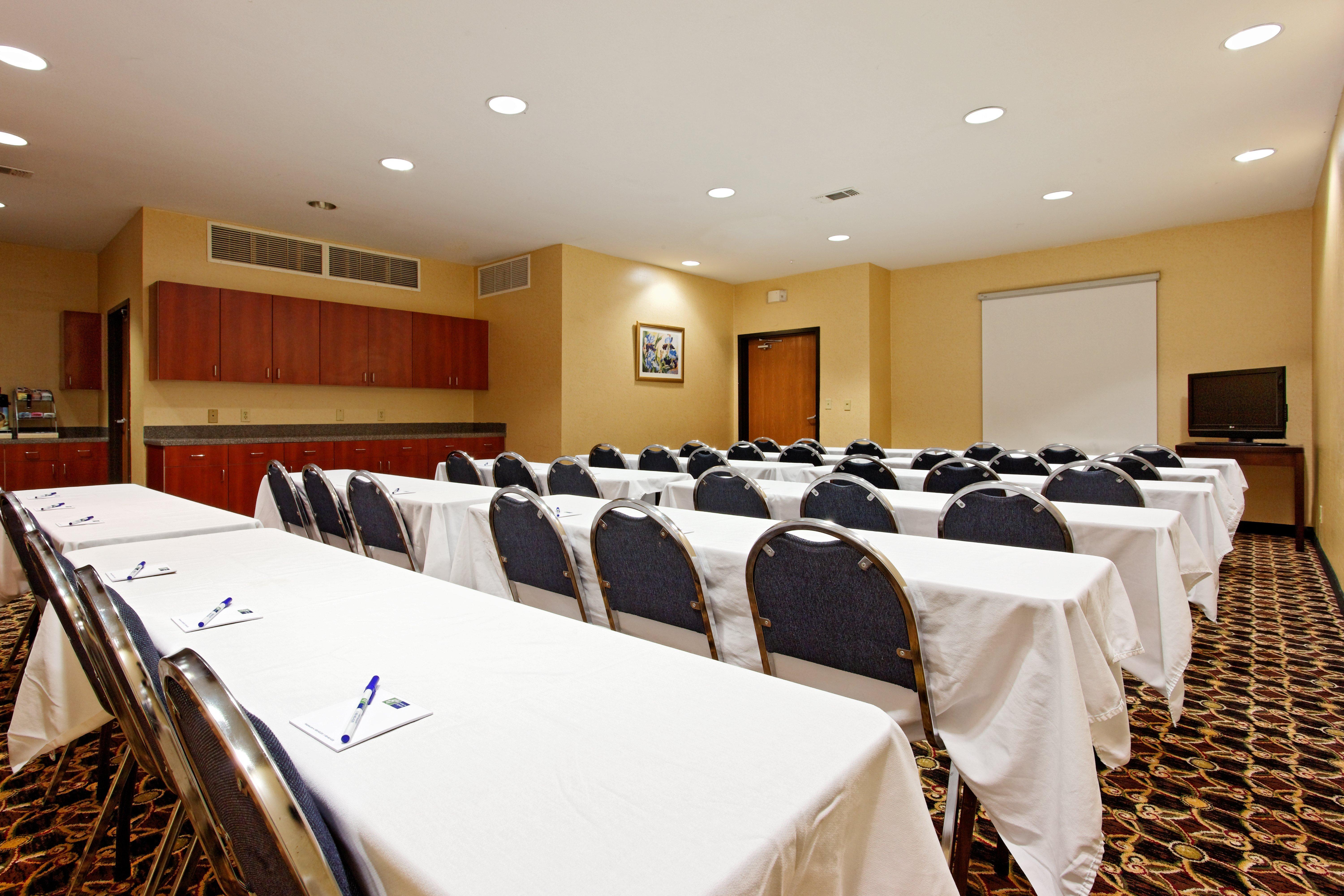 Holiday Inn Express Crockett By Ihg Zewnętrze zdjęcie