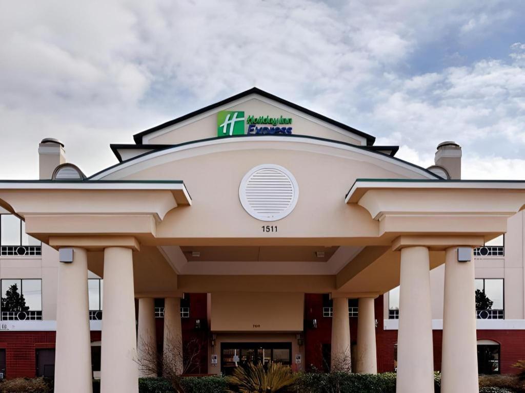 Holiday Inn Express Crockett By Ihg Zewnętrze zdjęcie