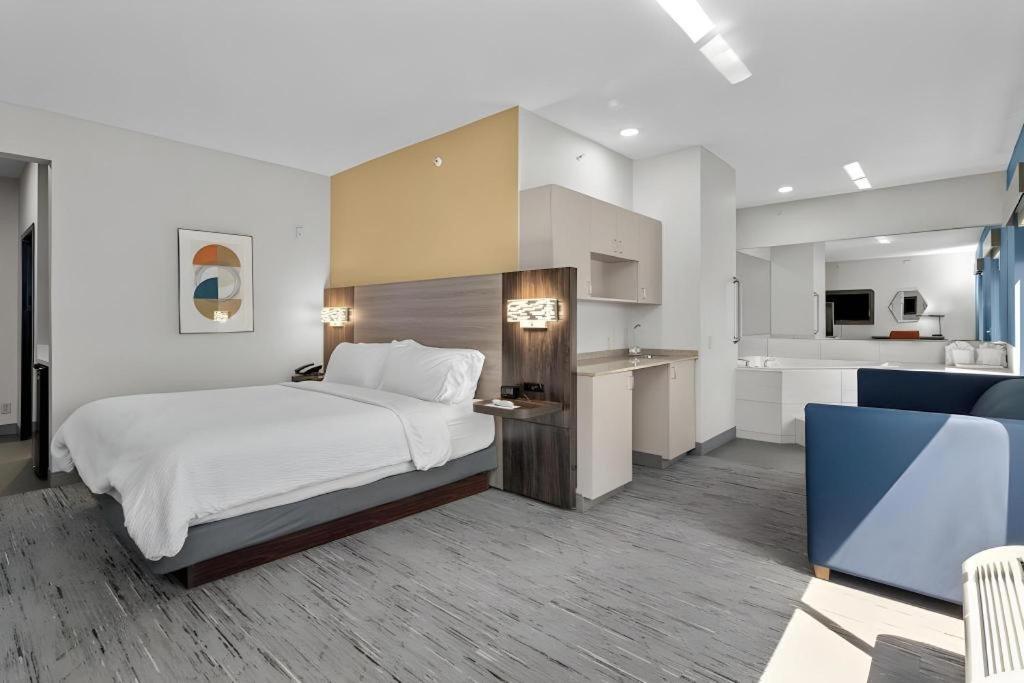 Holiday Inn Express Crockett By Ihg Zewnętrze zdjęcie