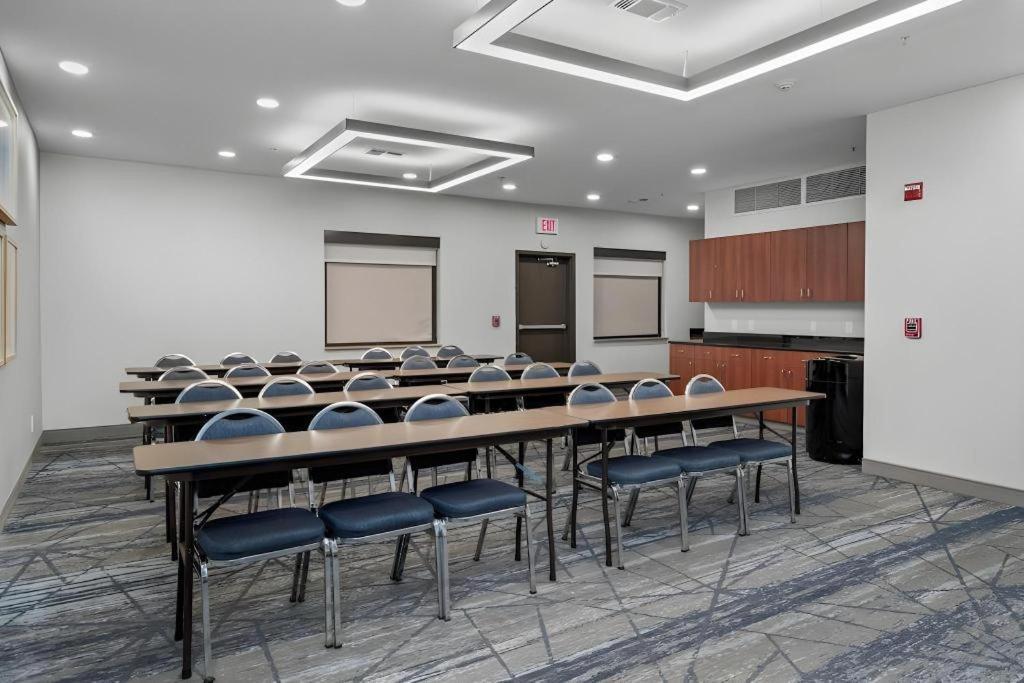 Holiday Inn Express Crockett By Ihg Zewnętrze zdjęcie